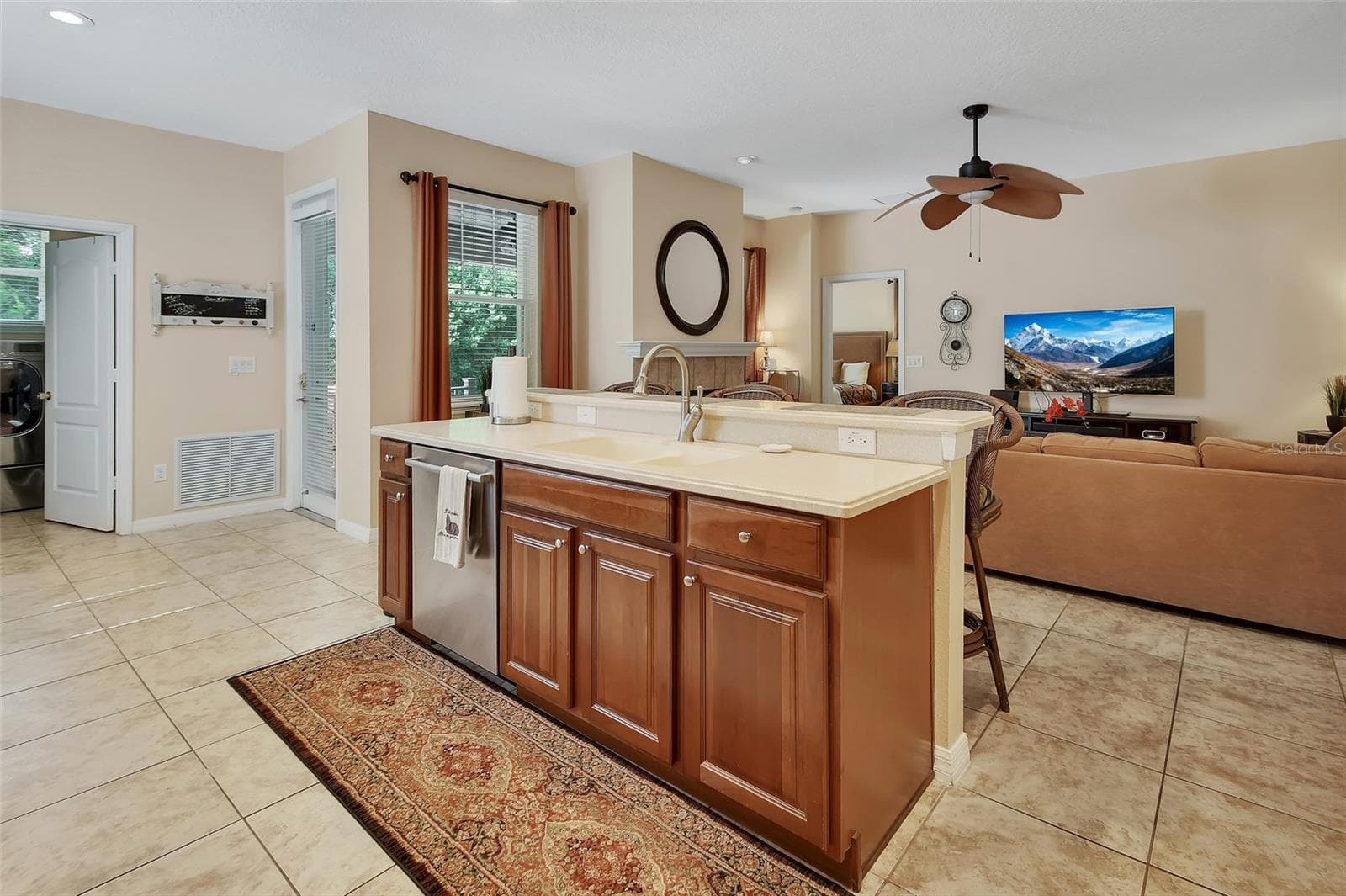 411 GARDEN STREET — photo 15 of 42