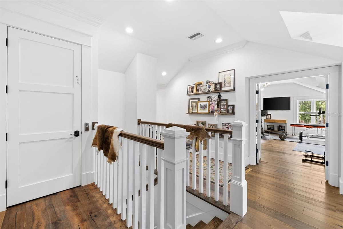 18562 COUNCIL CREST DRIVE — photo 41 of 83