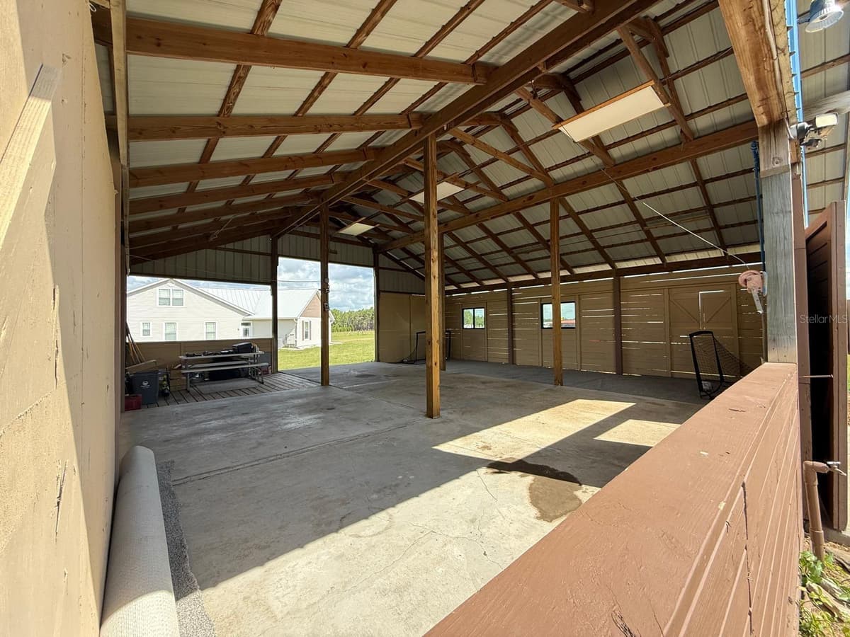 24920 SE HIGHWAY 450 — photo 8 of 25