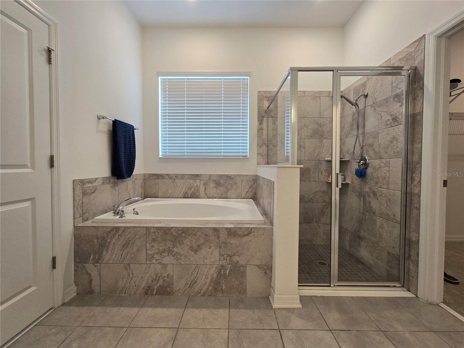 863 BAYSHORE DRIVE — photo 12 of 25