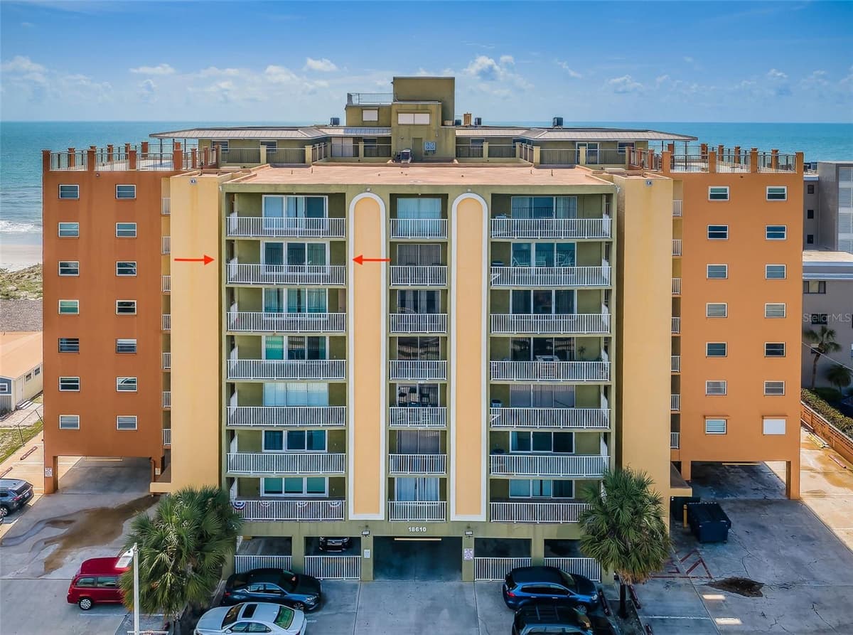 18610 GULF BOULEVARD — photo 1 of 56