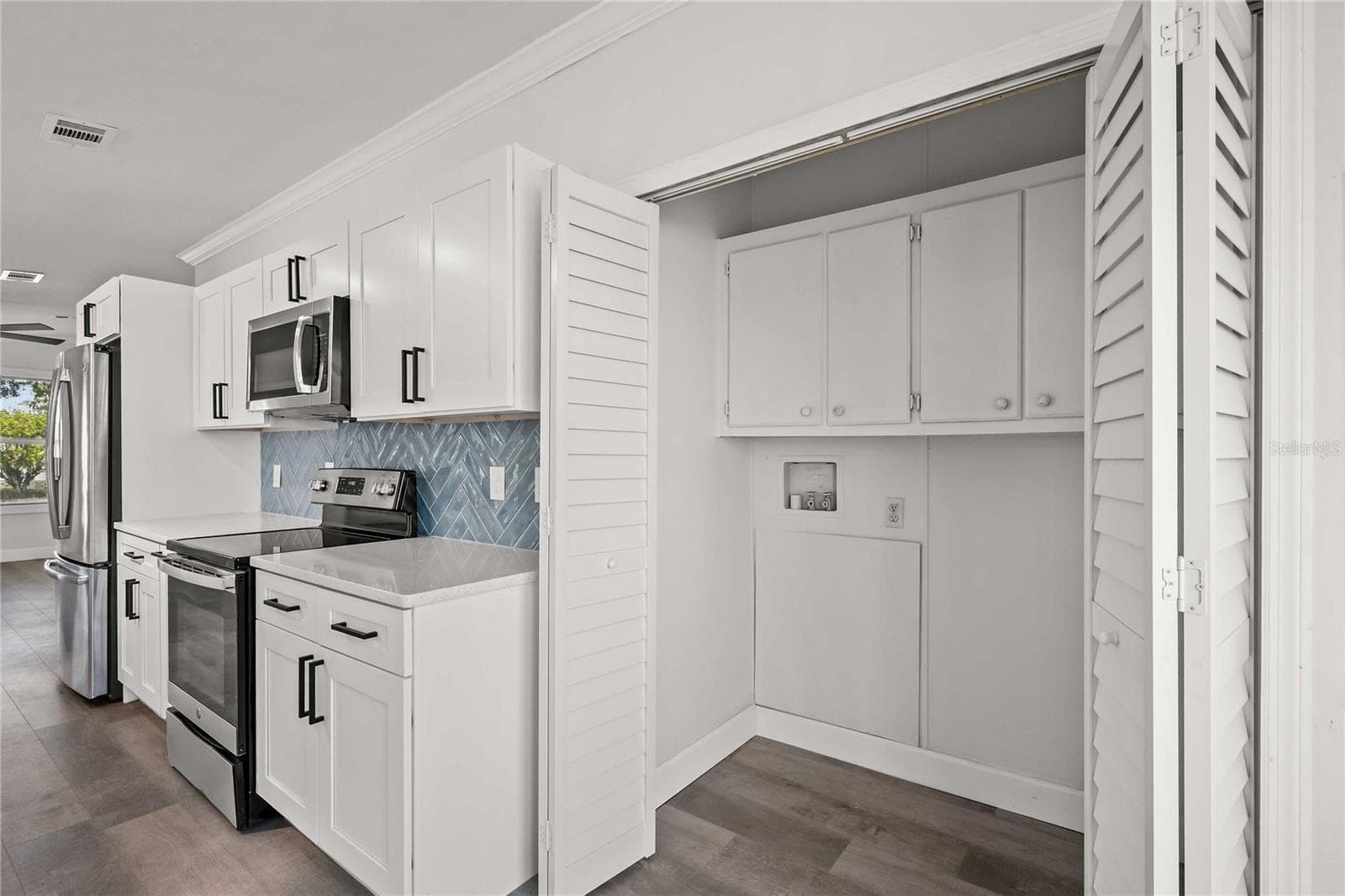 34010 ESTATES LANE — photo 14 of 33