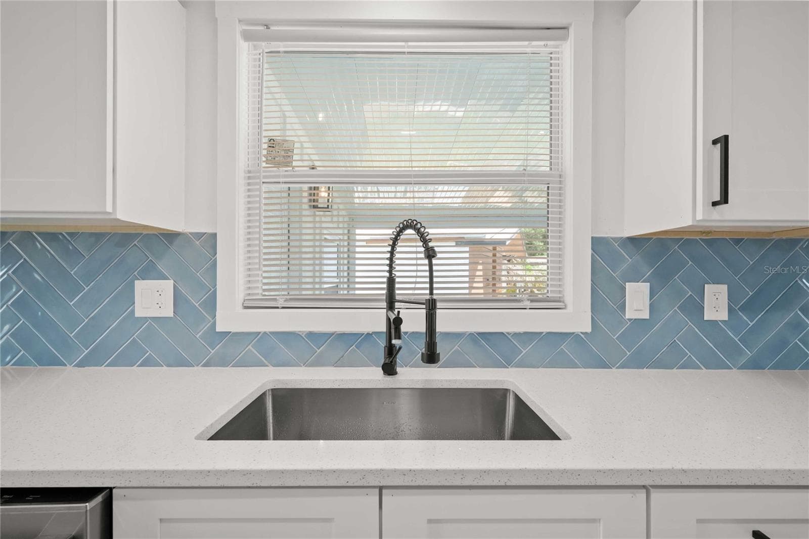 34010 ESTATES LANE — photo 10 of 33