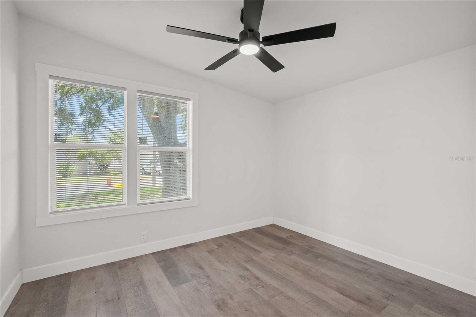 34010 ESTATES LANE — photo 21 of 33