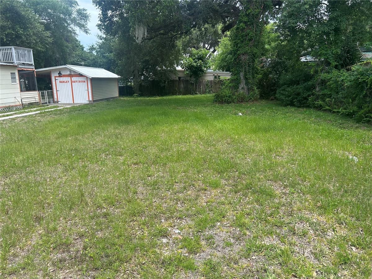 147 KINGSTON AVENUE — photo 10 of 10