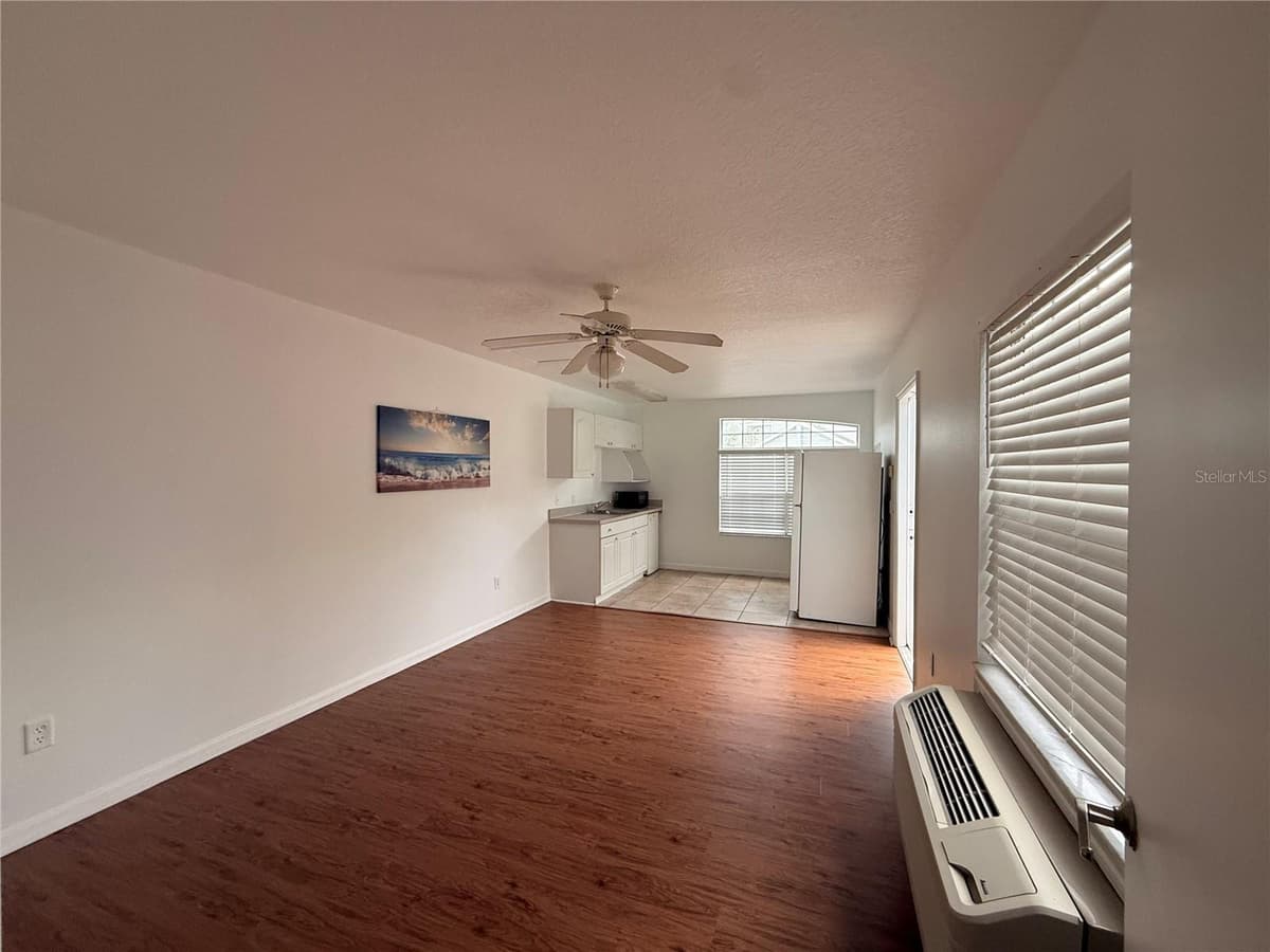 527 CARIBBEAN DRIVE — photo 5 of 15