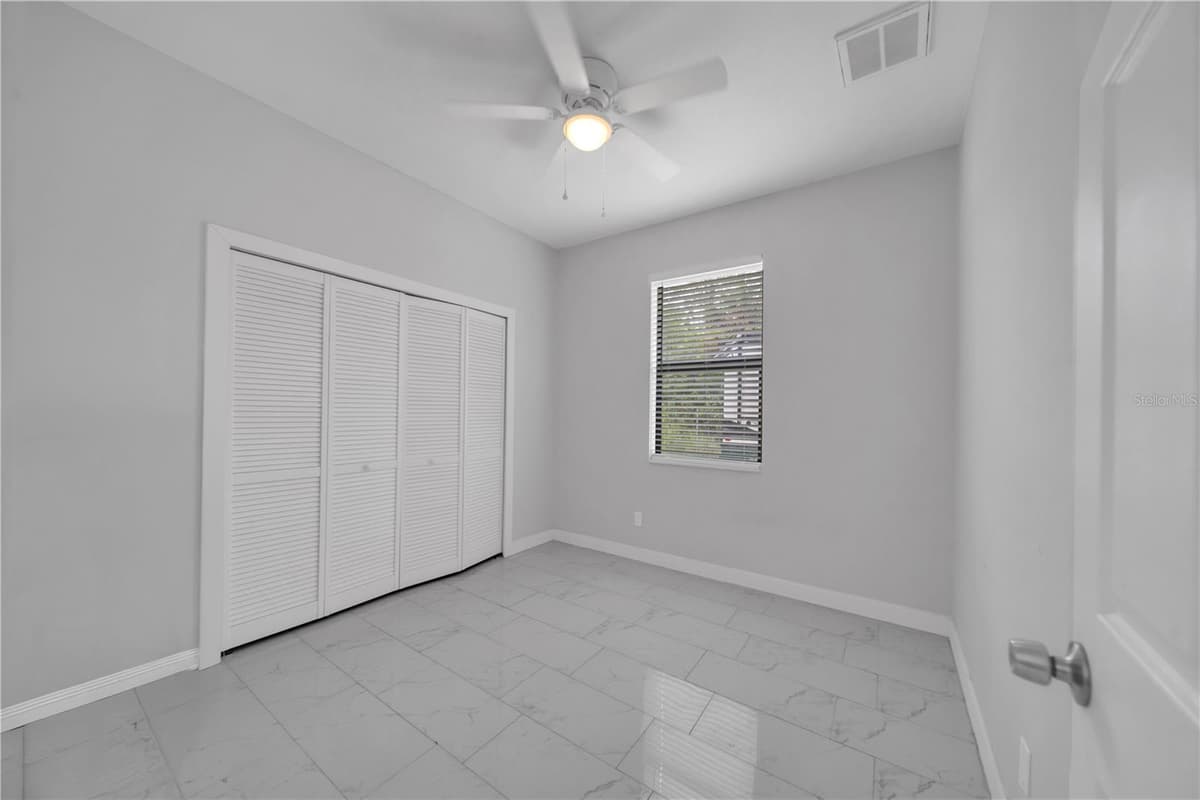 2021 HINES AVENUE — photo 25 of 39
