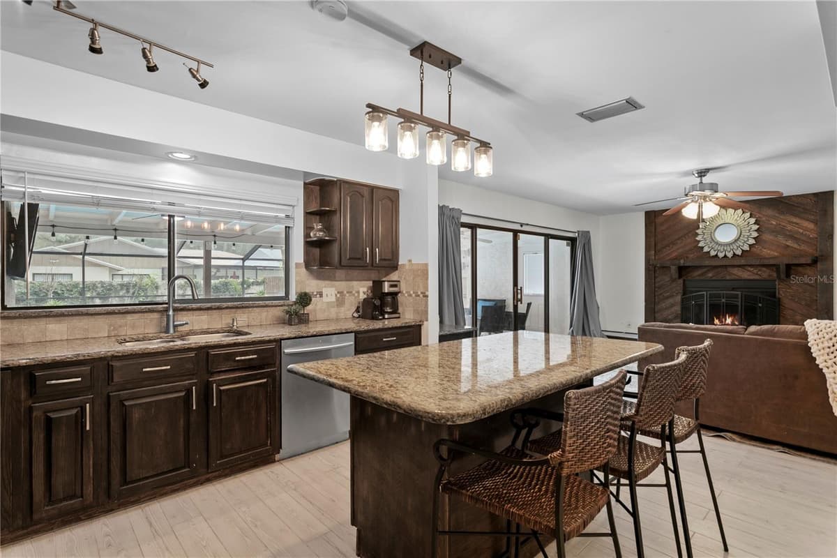 12603 RAIN FOREST STREET — photo 16 of 56