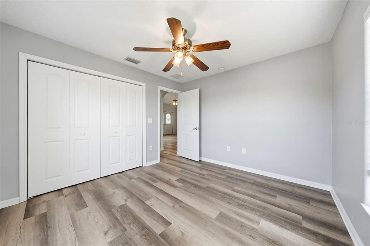 14433 LAKE YALE ROAD — photo 19 of 38
