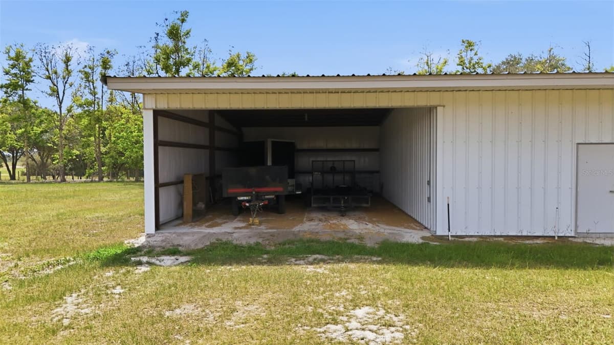 14433 LAKE YALE ROAD — photo 35 of 38