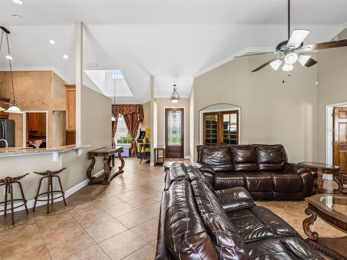 2223 CR 543 — photo 12 of 73