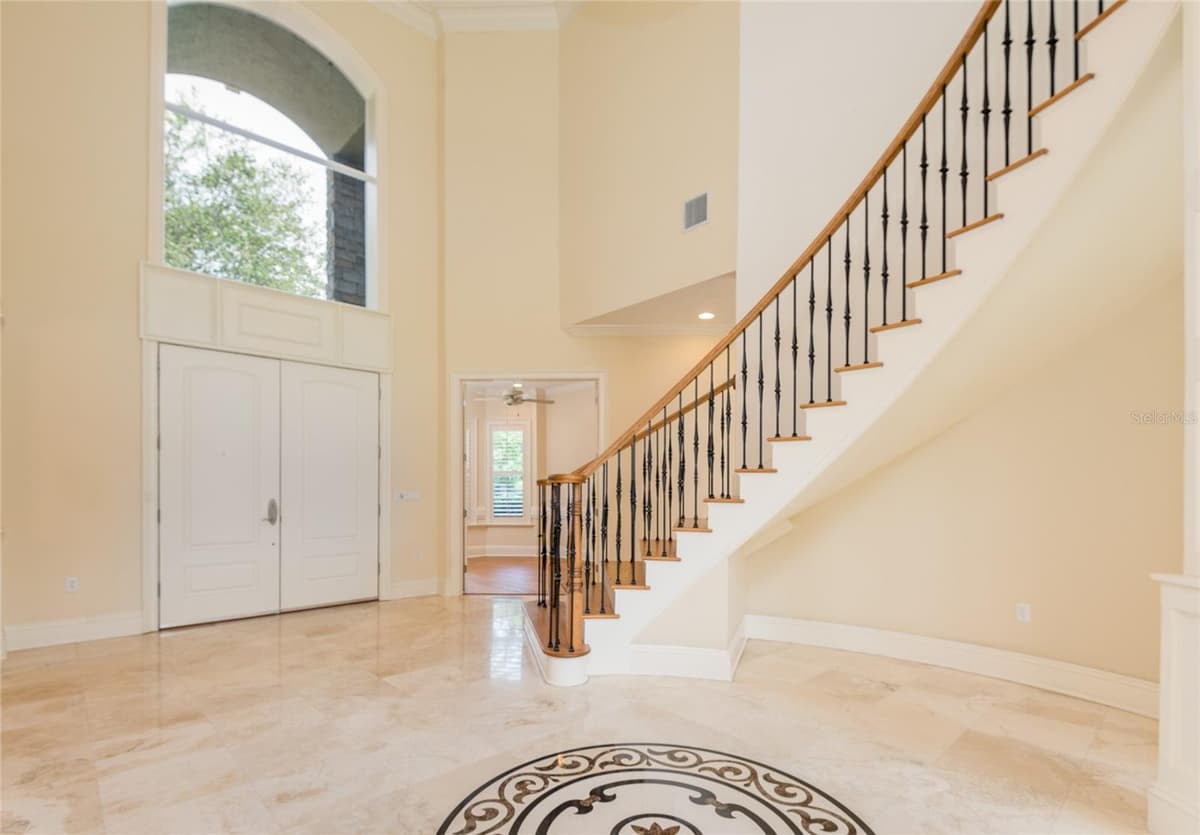 7902 FOXCATCHER COURT — photo 10 of 95