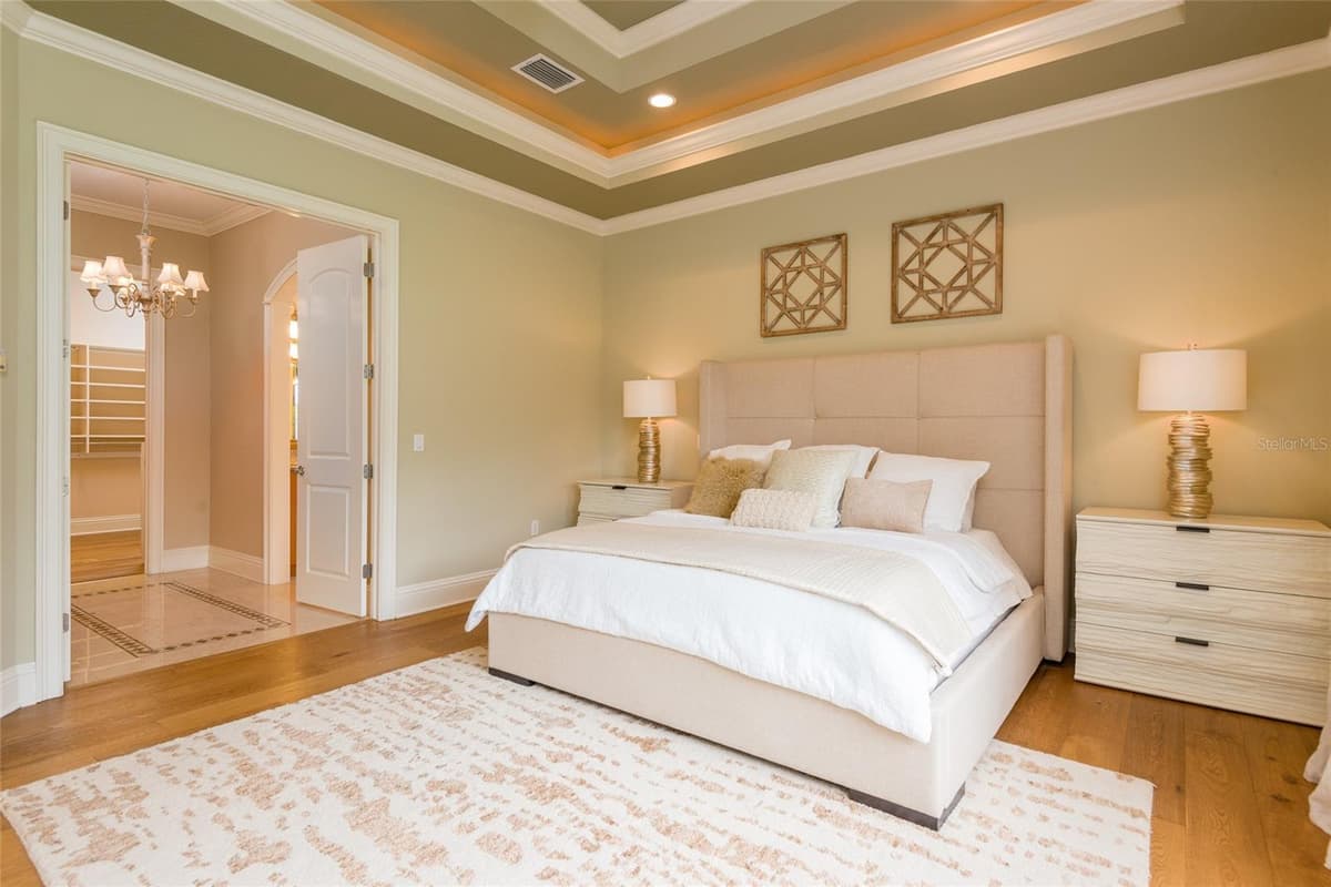7902 FOXCATCHER COURT — photo 32 of 95
