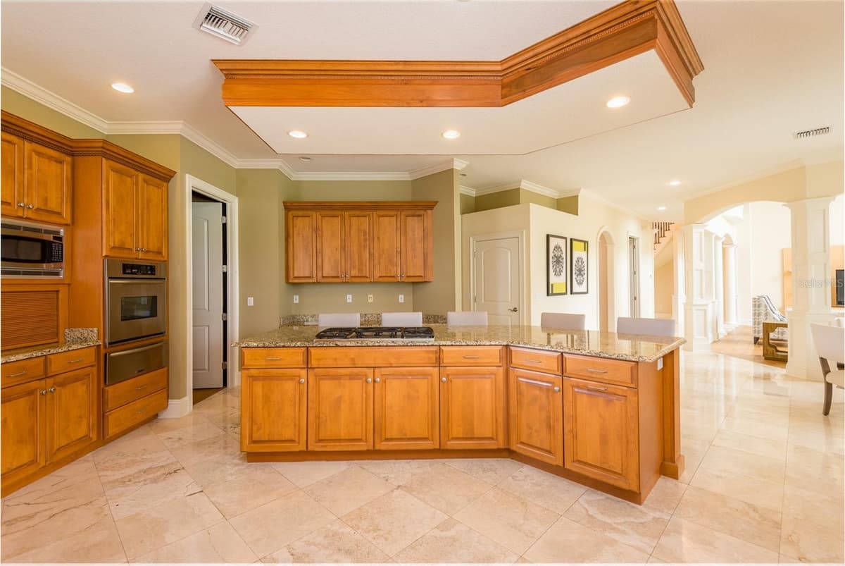 7902 FOXCATCHER COURT — photo 23 of 95