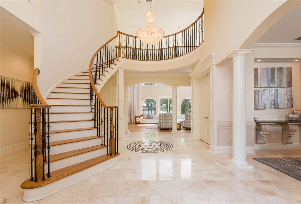 7902 FOXCATCHER COURT — photo 4 of 95