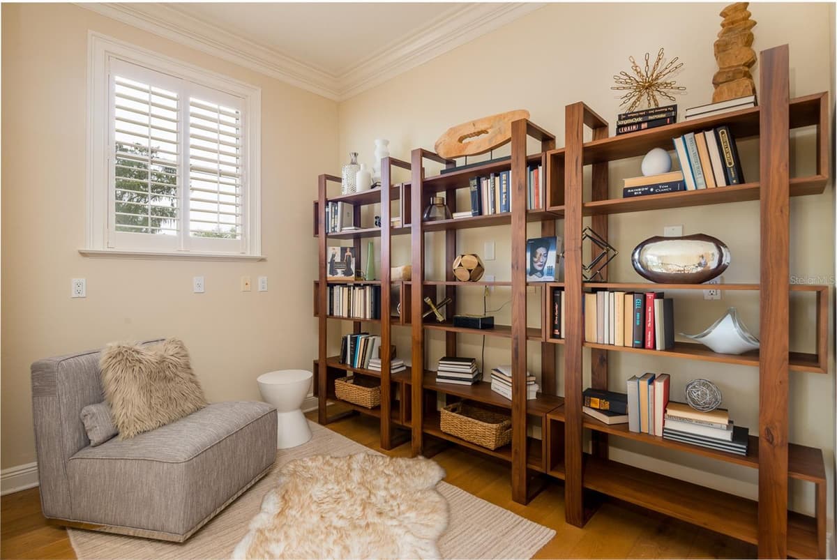 7902 FOXCATCHER COURT — photo 40 of 95