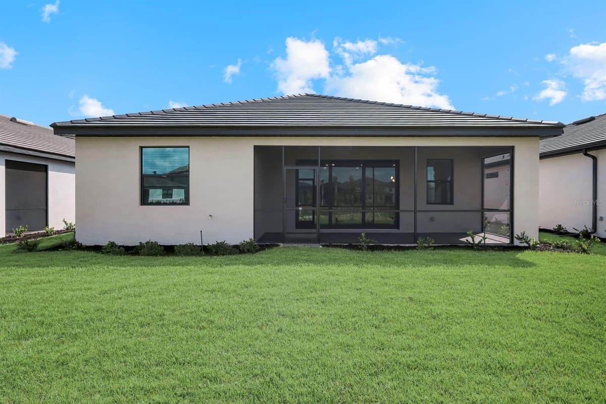 19232 GENTRY PLACE — photo 19 of 27