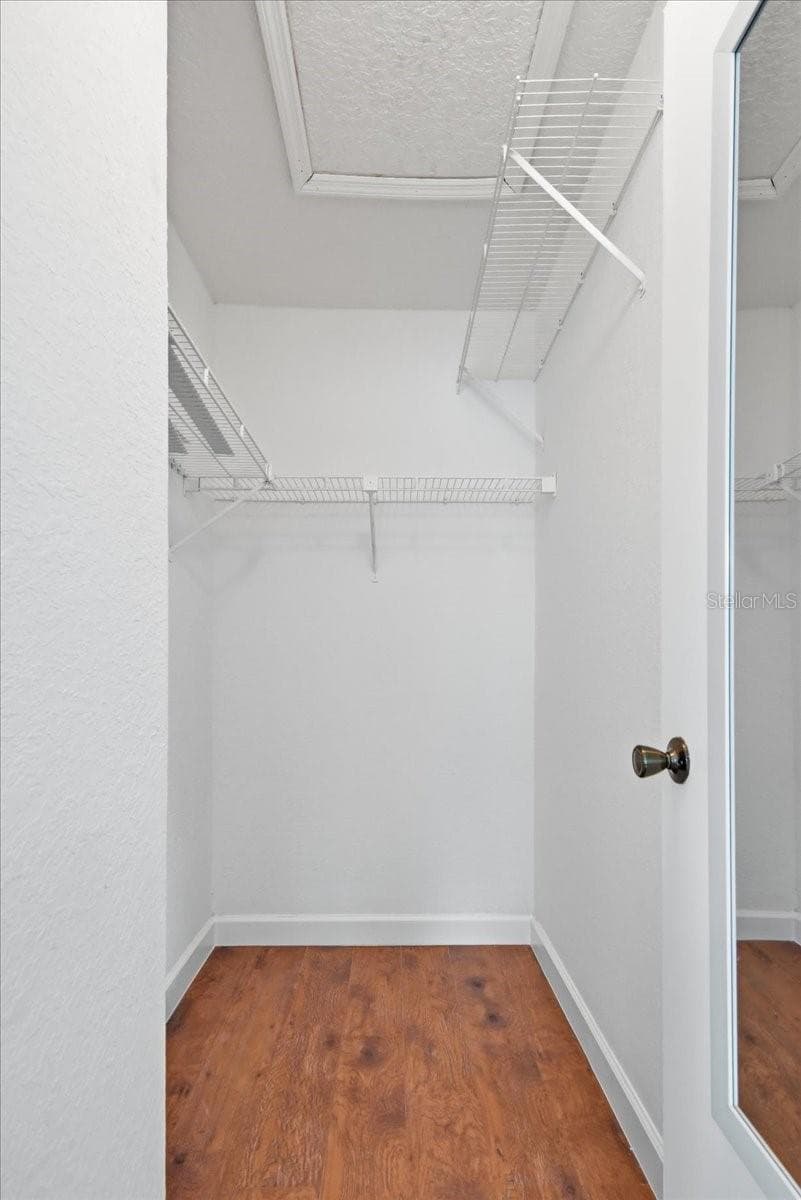 2550 ALAFAYA TRAIL — photo 14 of 22