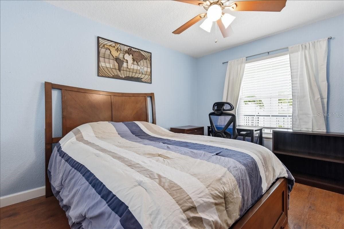 2550 ALAFAYA TRAIL — photo 19 of 22