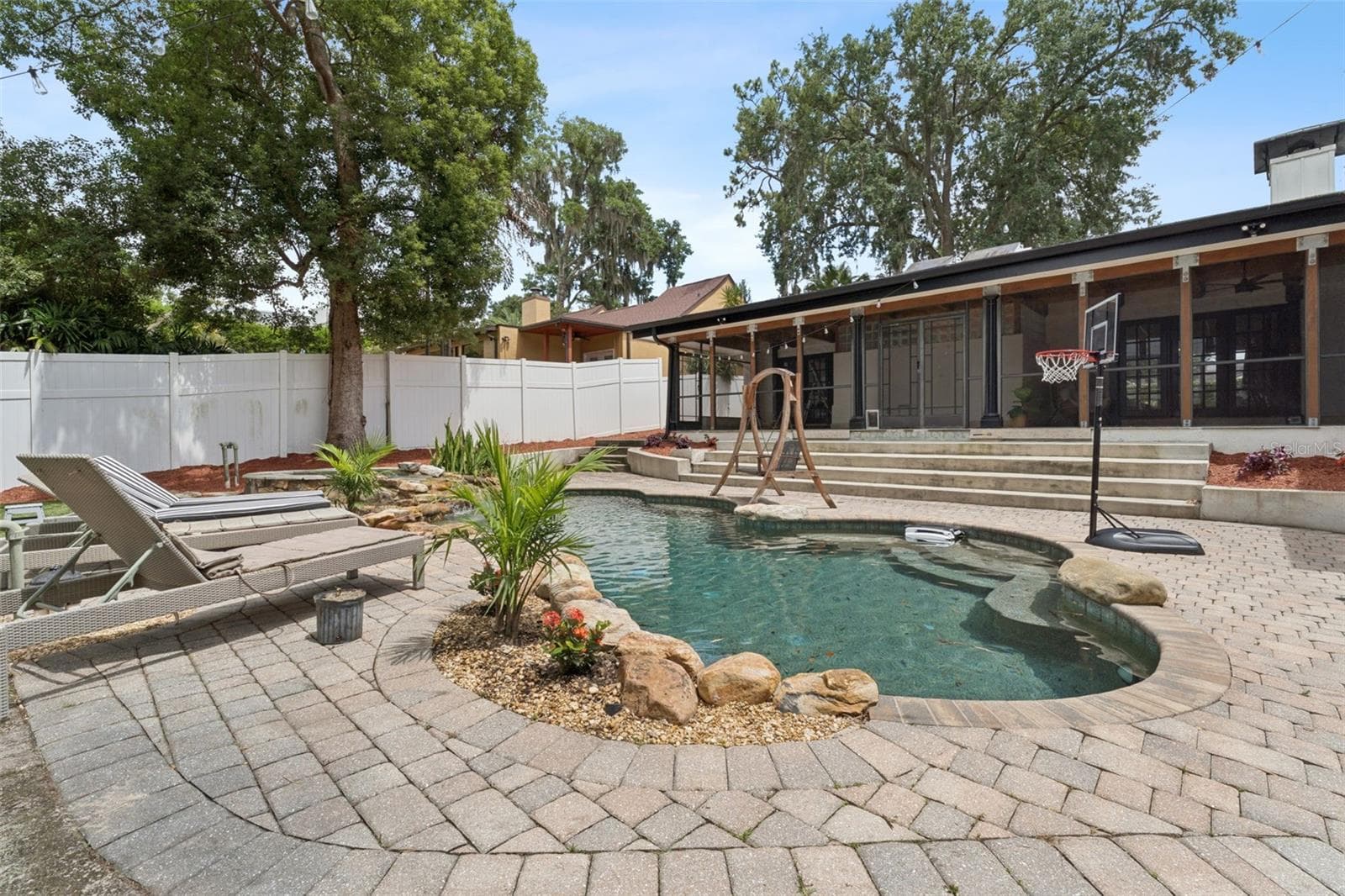 241 LAKE SUE AVENUE — photo 40 of 60