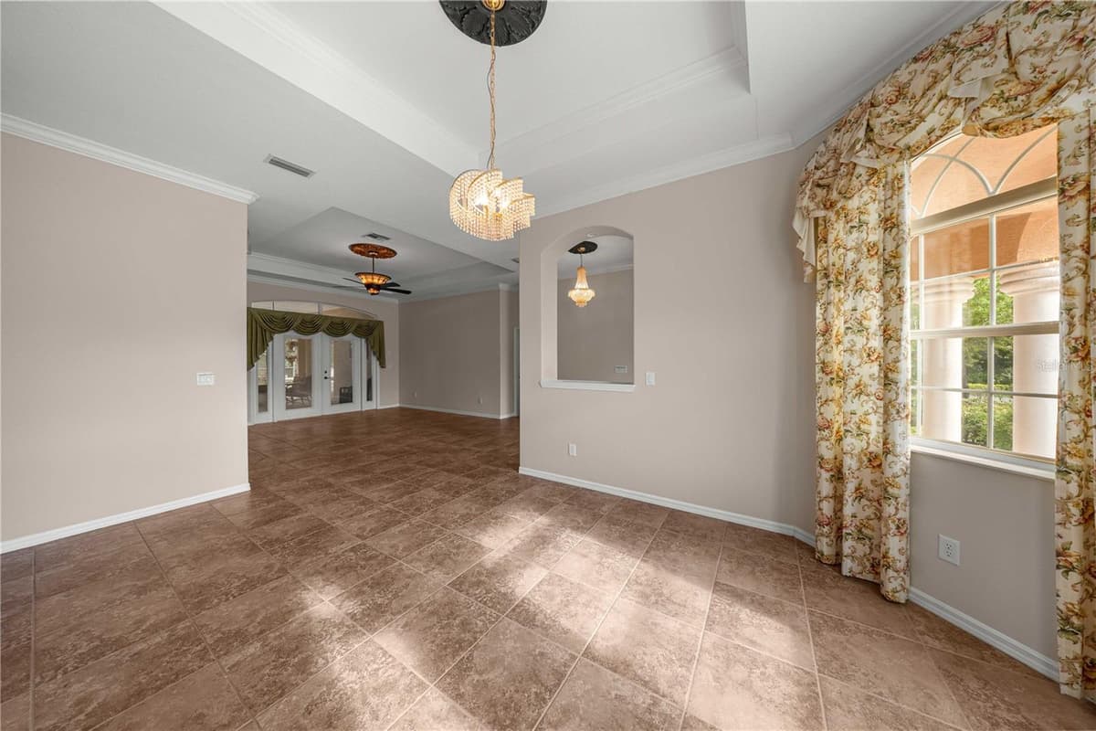5296 PRINCEWOOD DRIVE — photo 11 of 94