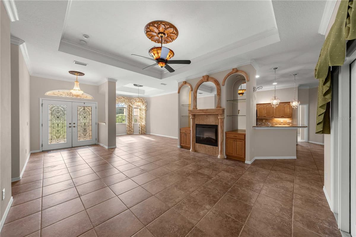 5296 PRINCEWOOD DRIVE — photo 8 of 94