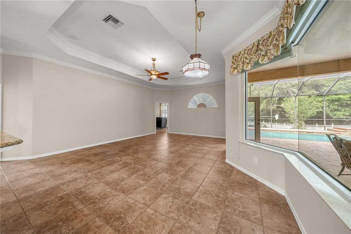 5296 PRINCEWOOD DRIVE — photo 19 of 94
