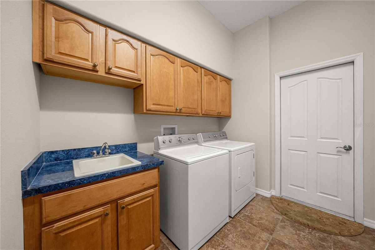 5296 PRINCEWOOD DRIVE — photo 49 of 94