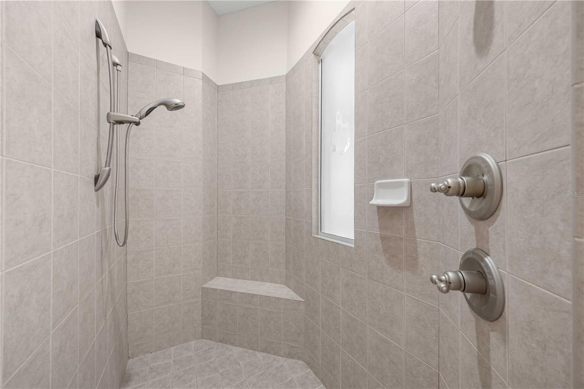 5296 PRINCEWOOD DRIVE — photo 29 of 94
