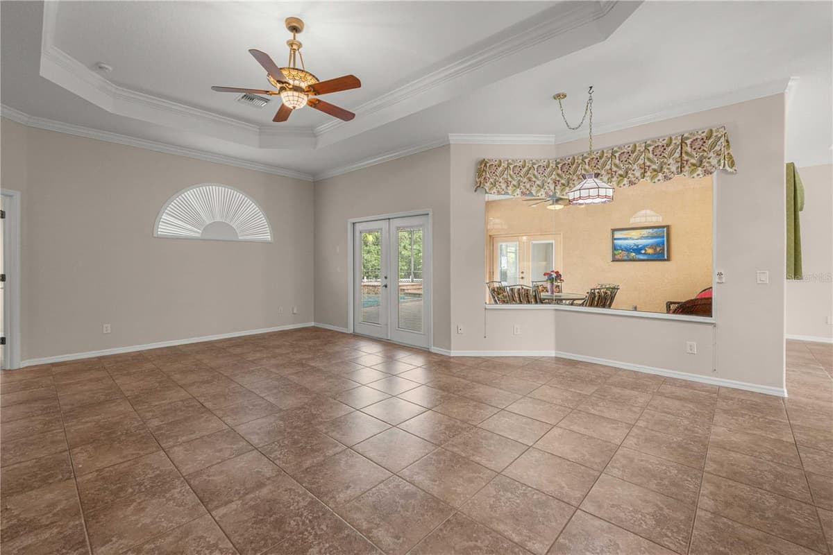 5296 PRINCEWOOD DRIVE — photo 18 of 94
