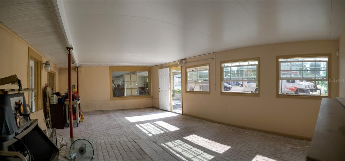 1220 CLEARWATER LARGO ROAD — photo 3 of 3