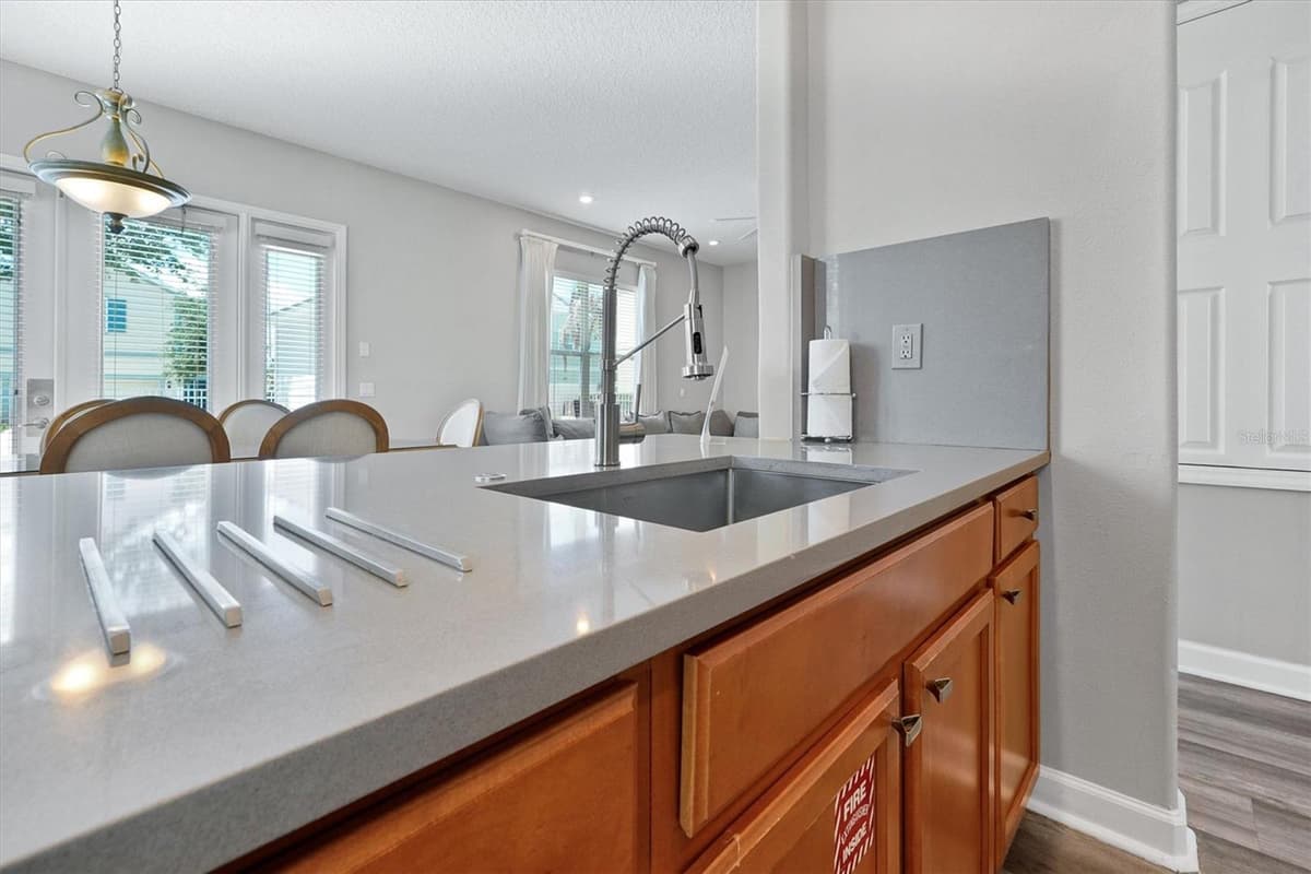 7768 LINKSIDE LOOP — photo 13 of 49