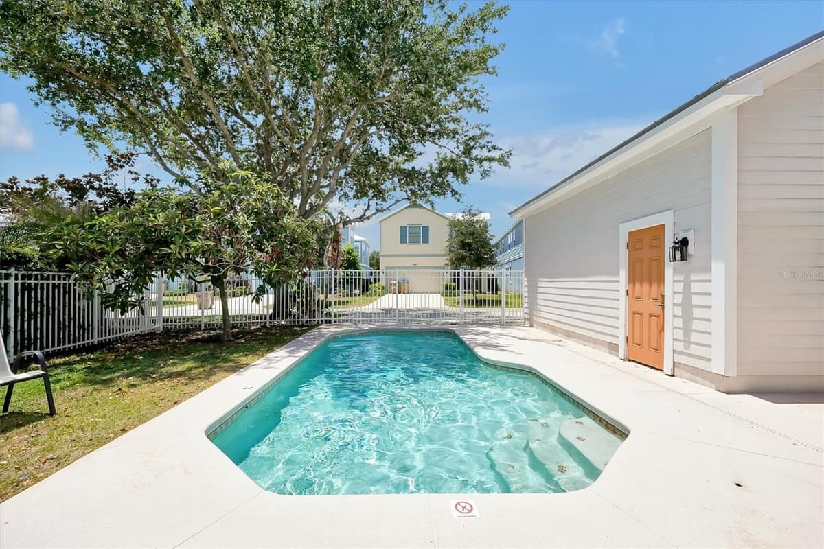 7768 LINKSIDE LOOP — photo 18 of 49
