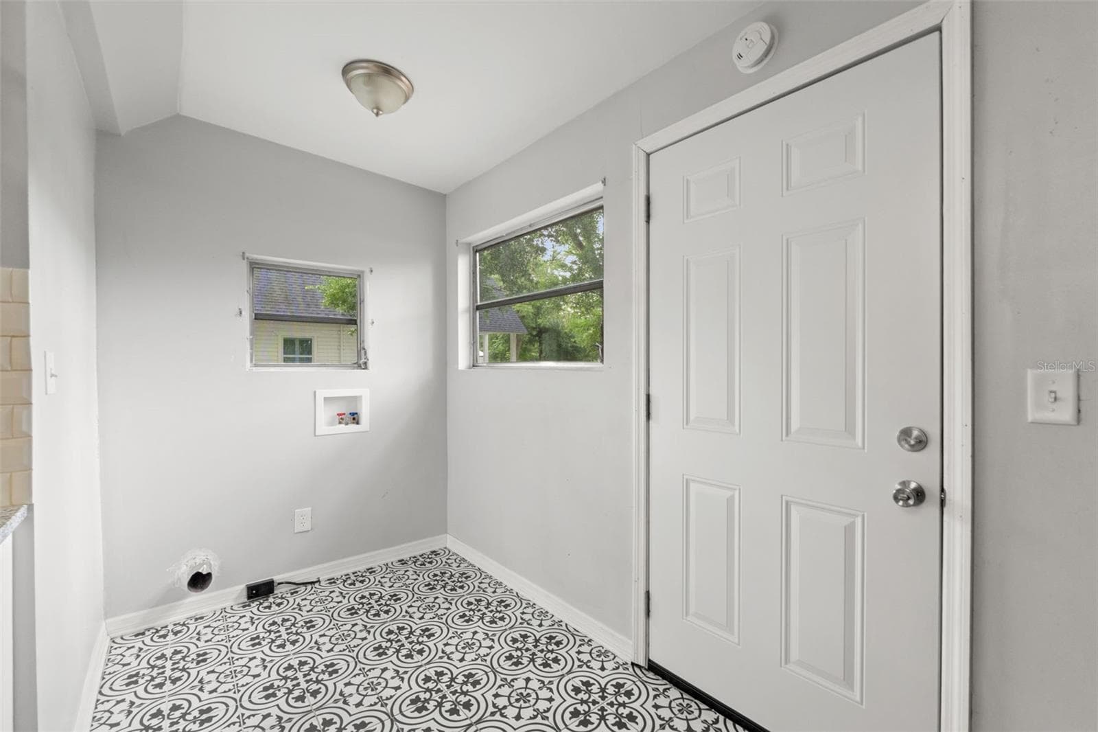 5518 11TH STREET — photo 14 of 41