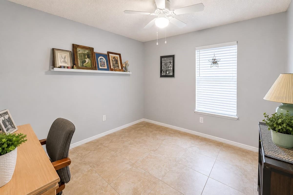 1126 FAIRVILLA DRIVE — photo 8 of 9