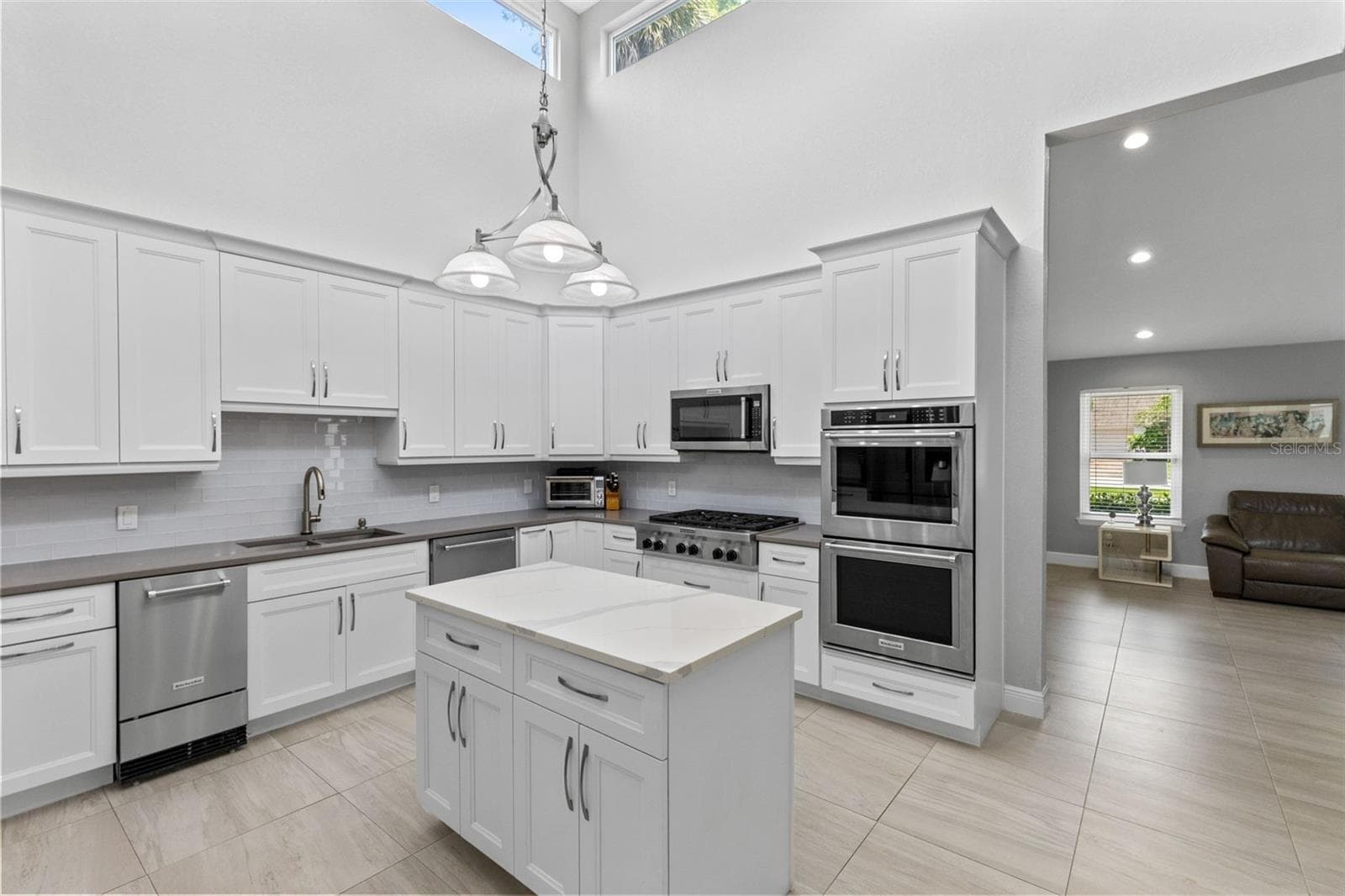 766 TERRA PLACE — photo 7 of 37