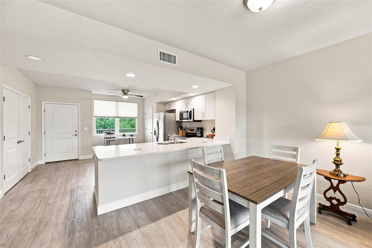 960 STARKEY ROAD — photo 32 of 52