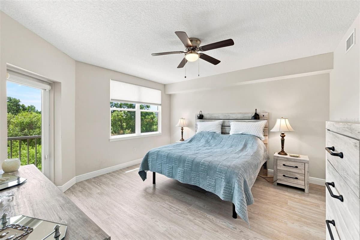 960 STARKEY ROAD — photo 33 of 52