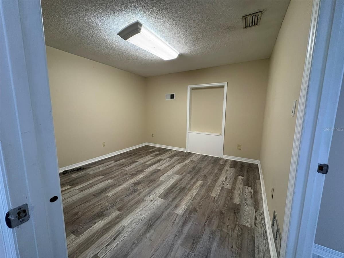 264 ALTAMONTE DRIVE — photo 6 of 10