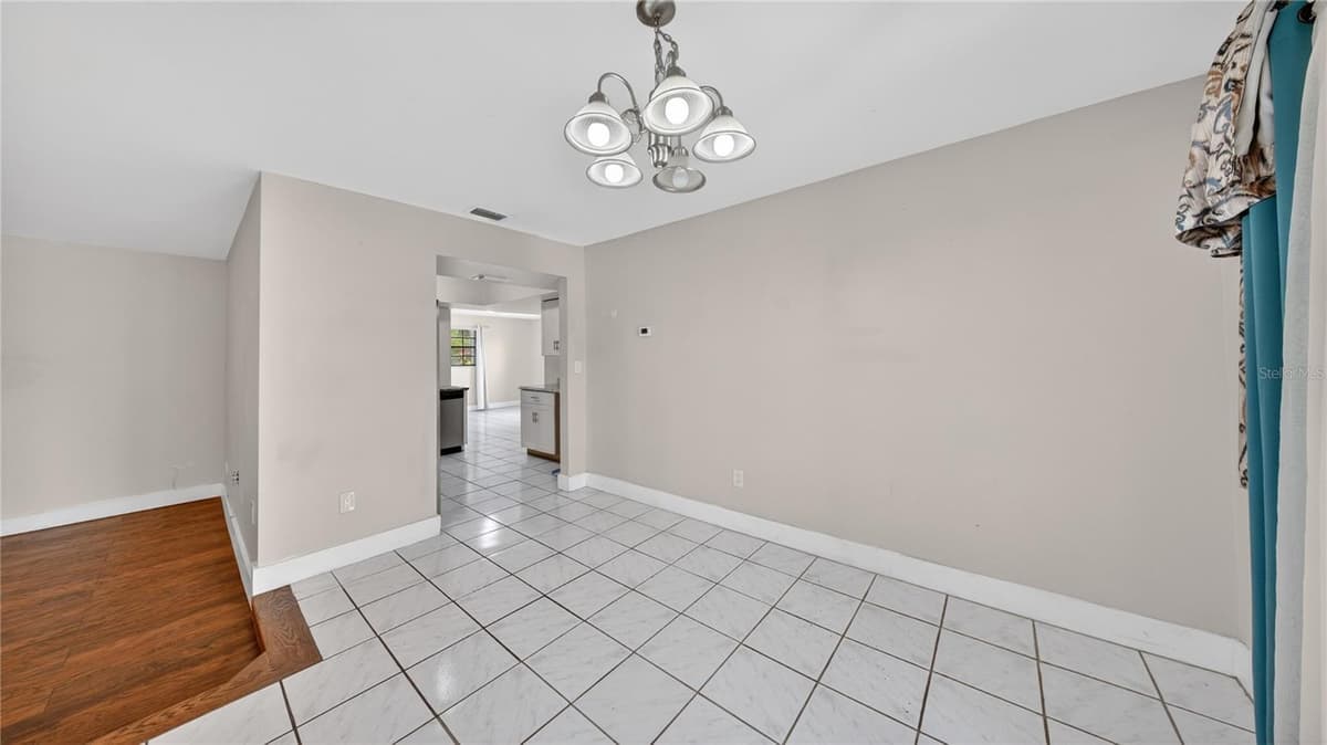 10774 175TH TERRACE — photo 17 of 48