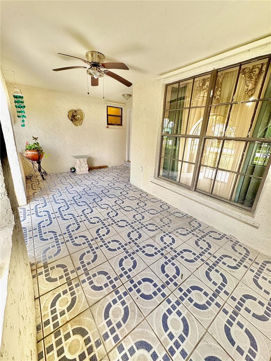 10774 175TH TERRACE — photo 9 of 48