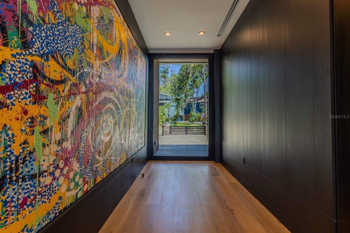728 FOREST STREET — photo 8 of 98