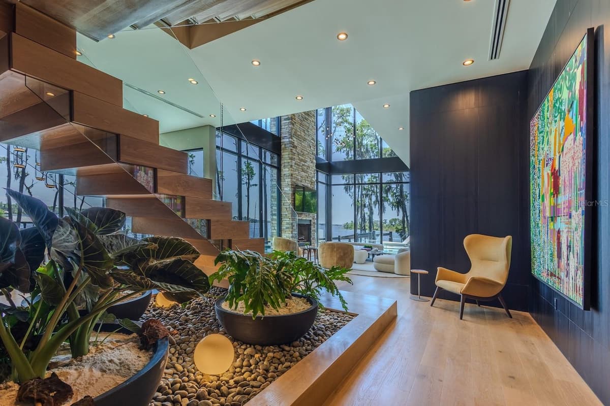 728 FOREST STREET — photo 38 of 98