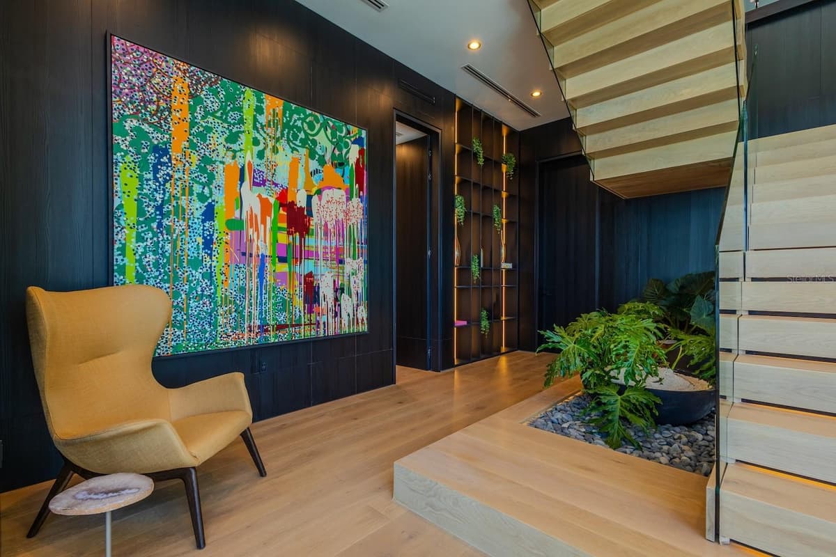 728 FOREST STREET — photo 34 of 98