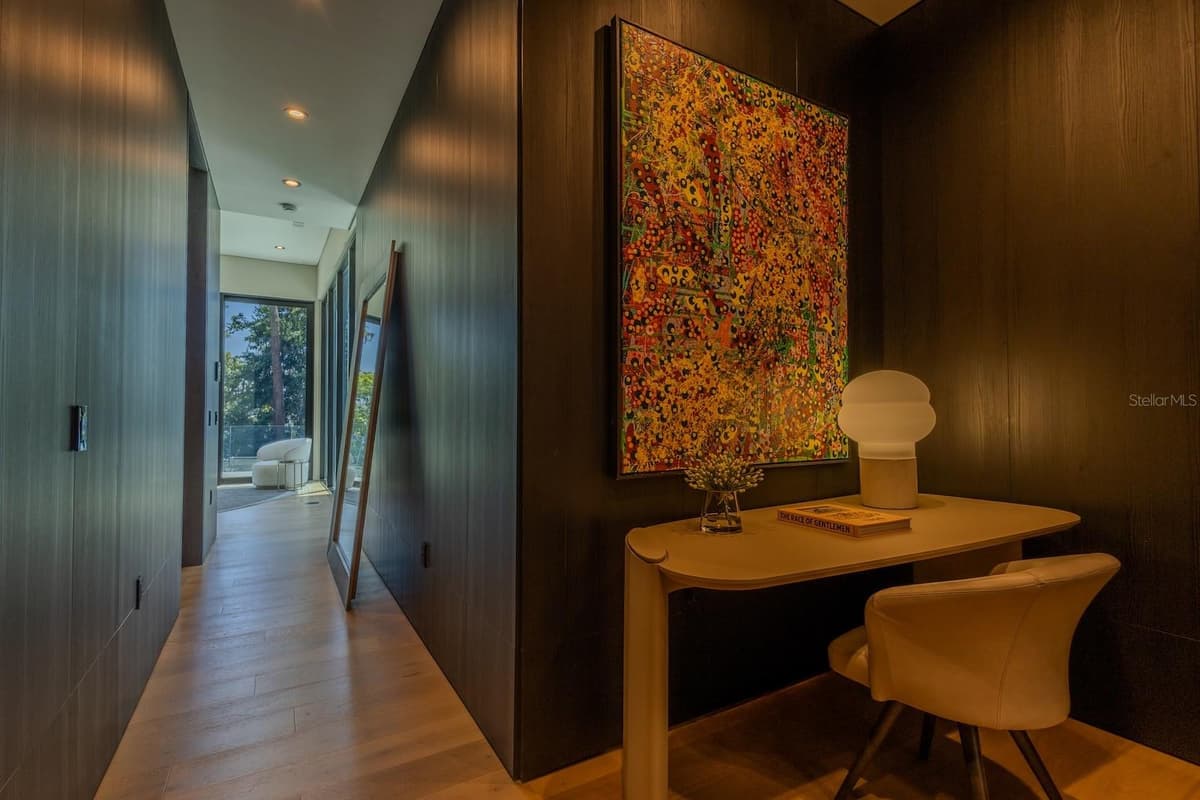 728 FOREST STREET — photo 41 of 98