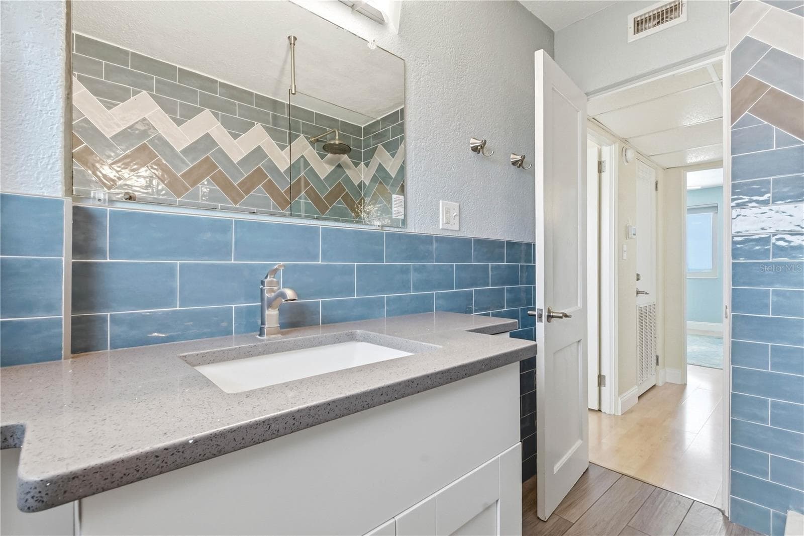 6700 SUNSET WAY — photo 28 of 63