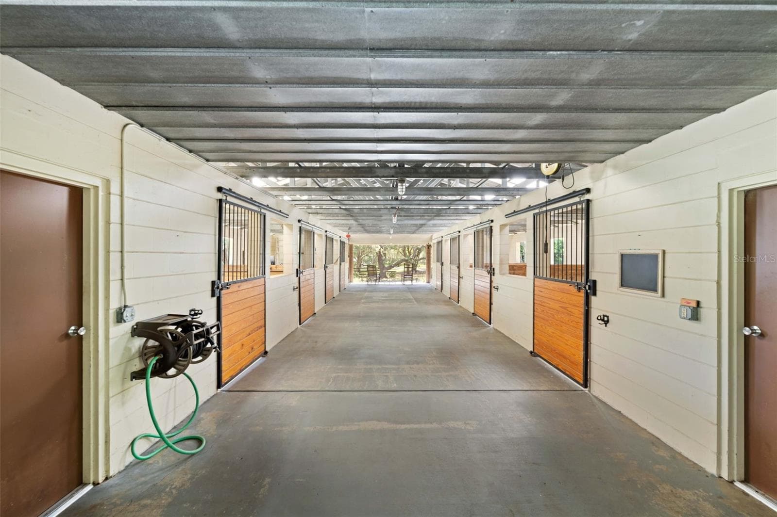 19509 PASO FINO WAY — photo 31 of 95