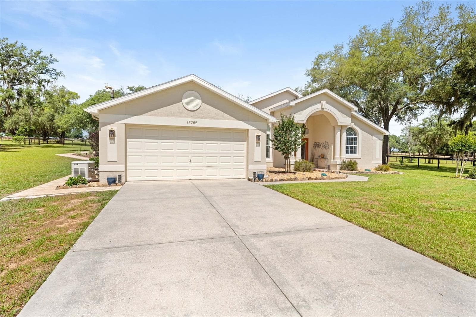 19509 PASO FINO WAY — photo 35 of 95