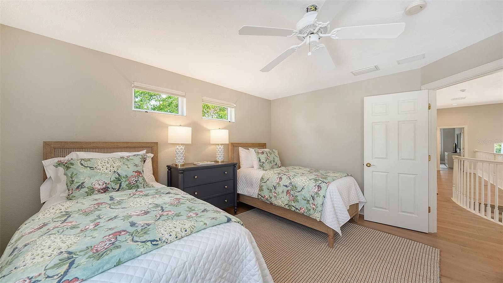 3563 FAIR OAKS LANE — photo 32 of 46