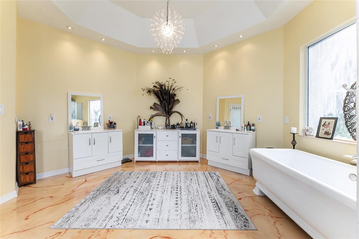 15510 149TH PLACE — photo 41 of 76